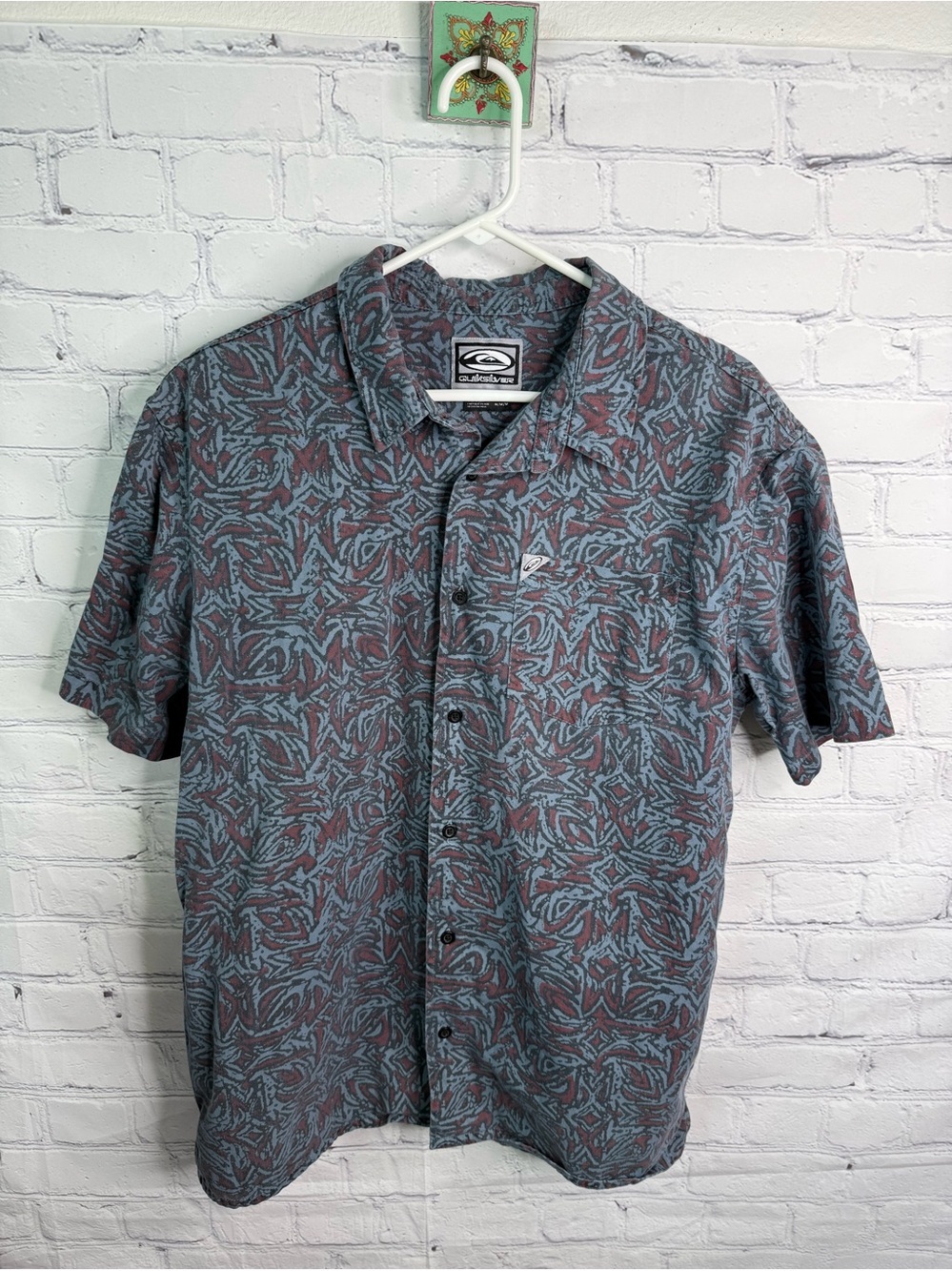 QUICKSILVER Button Down Shirt Medium